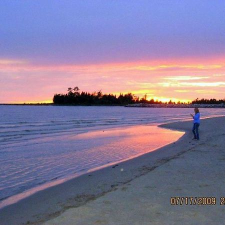 Sunny Birch Cottages Sauble Beach Esterno foto