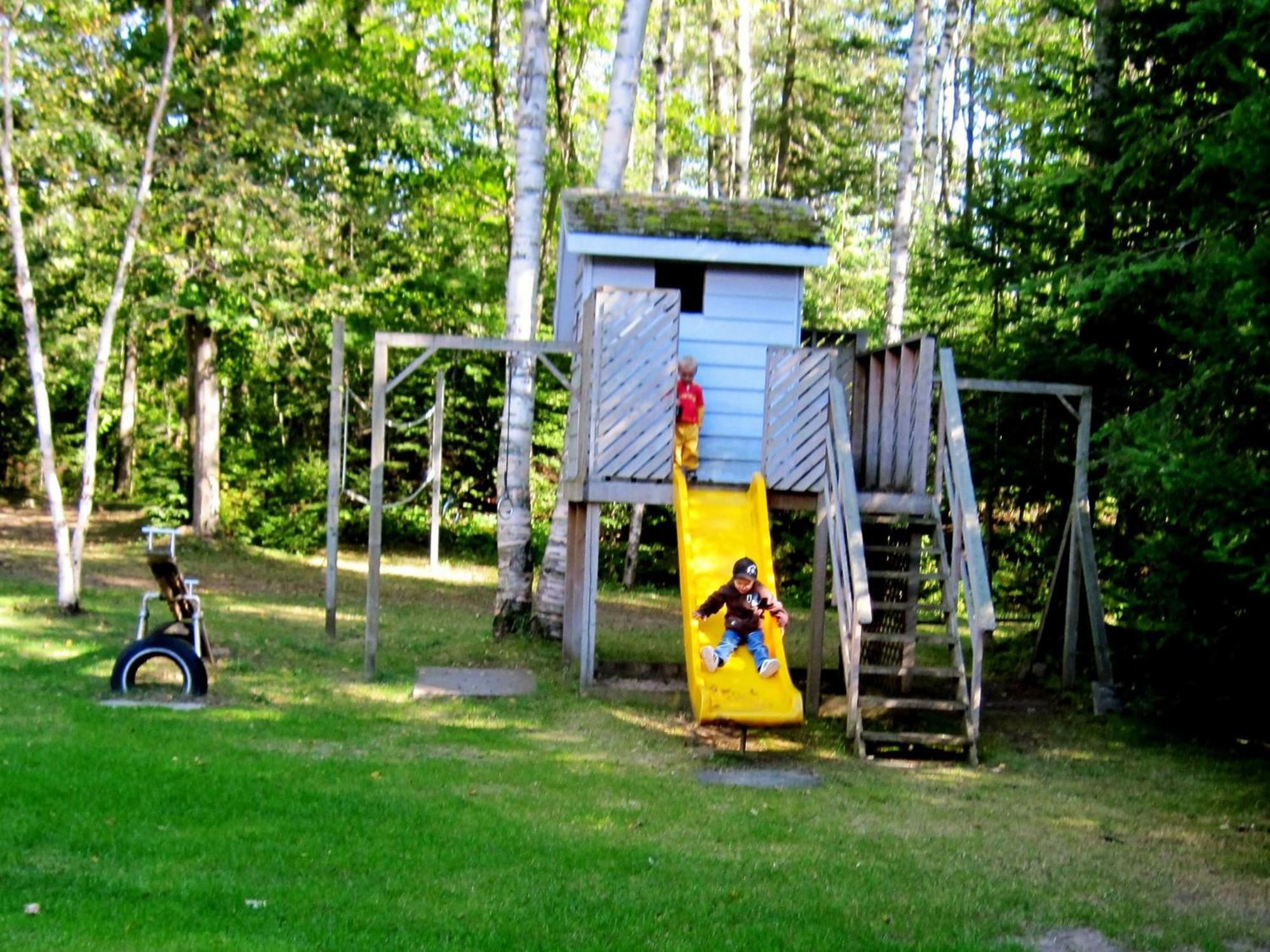 Sunny Birch Cottages Sauble Beach Esterno foto